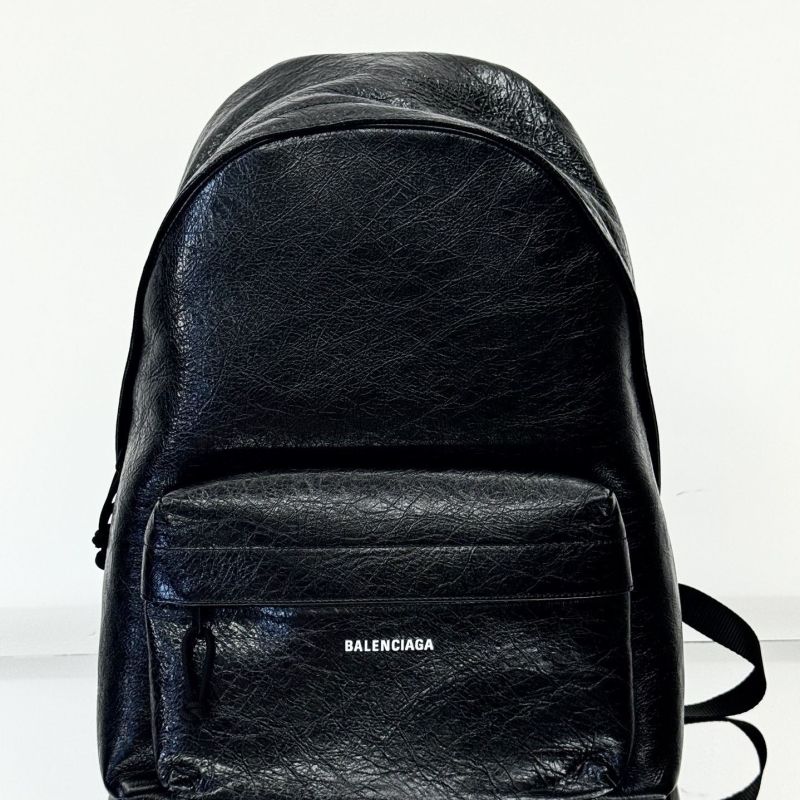 Ba*len*cia*ga backpacks